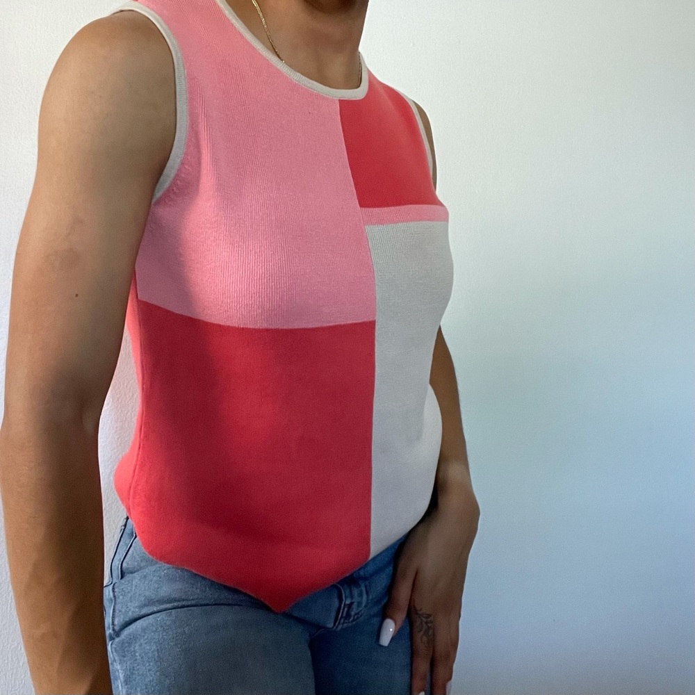 Sweater vest